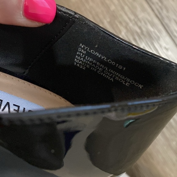 Steve Madden Nylo Mary Jane Pumps | Size 9 | Black - Picture 6 of 11